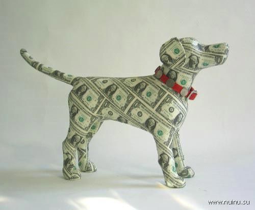 Скульптуры из денег (13 фото)