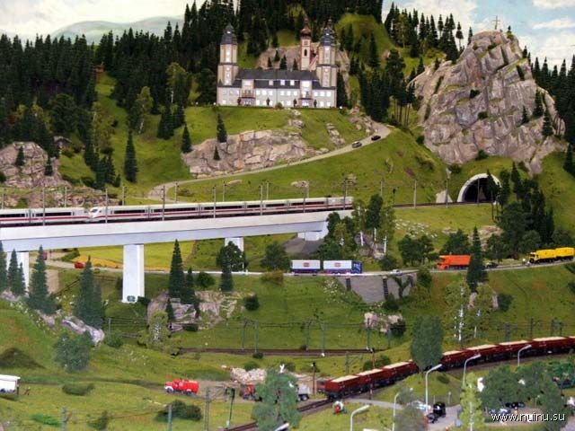 Самая большая в мире модель железной дороги (23 фото)