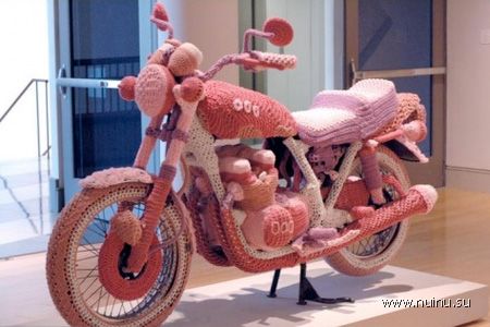Вязанный мотоцикл от Theresa Honeywell (9 фото)