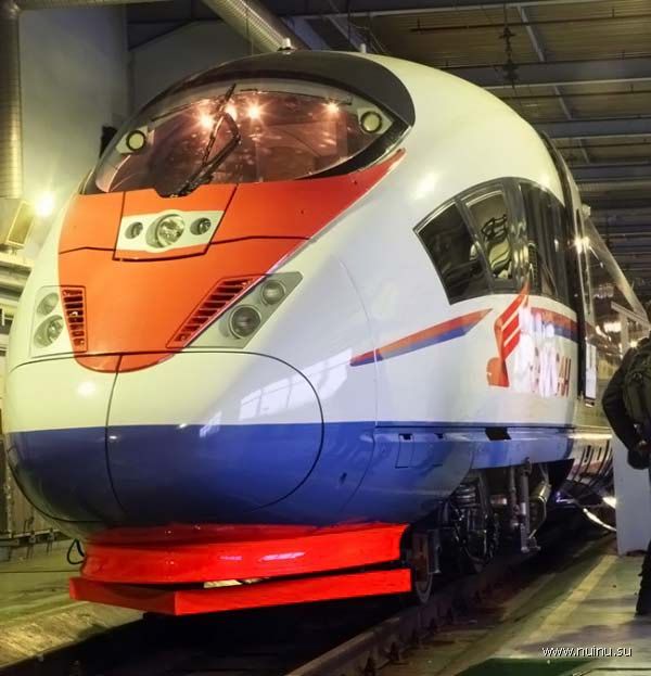 Сапсан - новый скоростной поезд для России (22 фото)