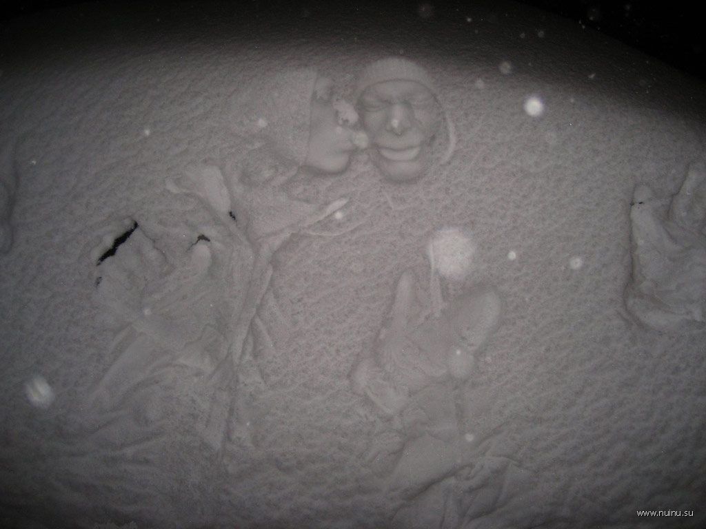 Живопись по снегу (12 фото)