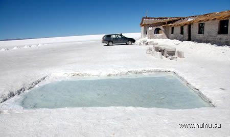 Соляной отель в Боливии (11 фото)