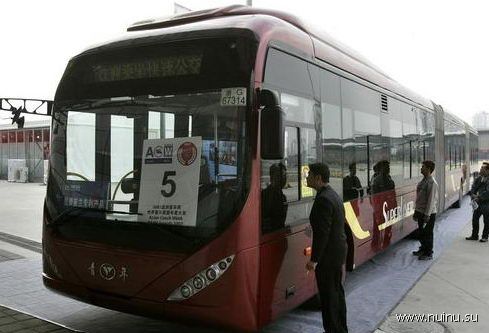 Самый длинный в мире автобус (8 фото)