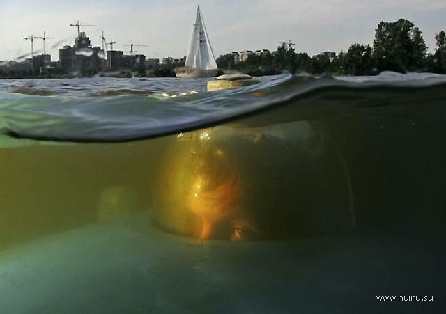 Подводная лодка созданная в домашних условиях (12 фото)
